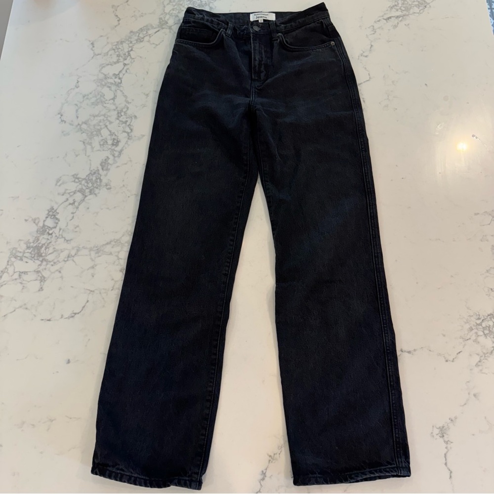 Reformation Val 90’s Mid Rise Straight Jeans in Vana